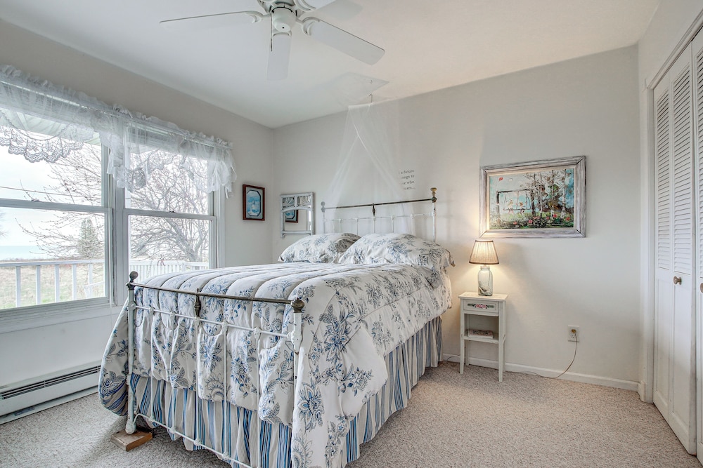 House (2 Bedrooms) photo 1
