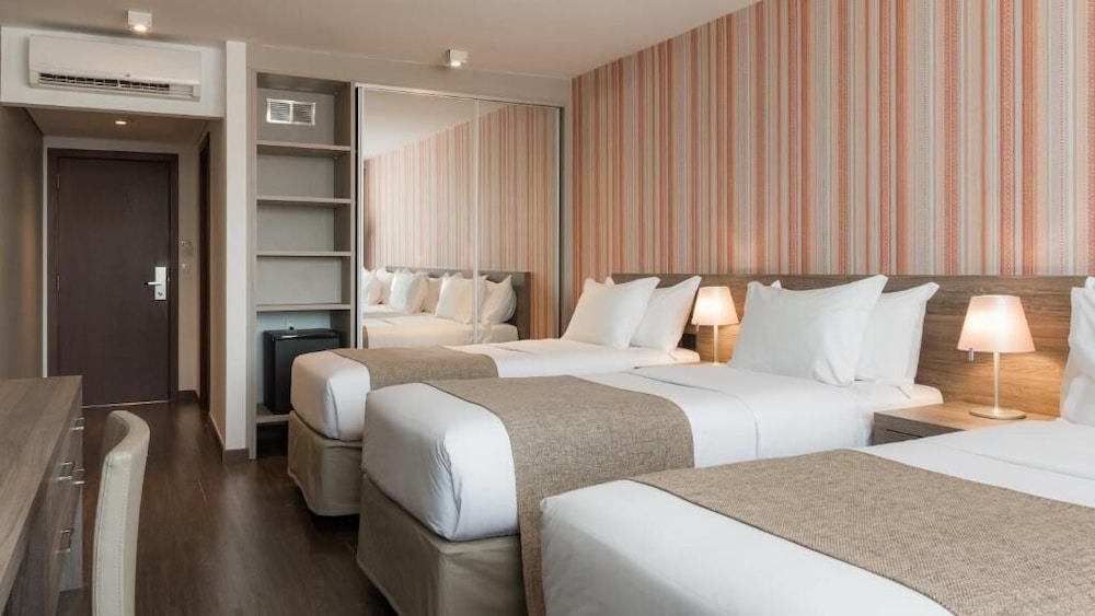 Superior Triple Room photo 1