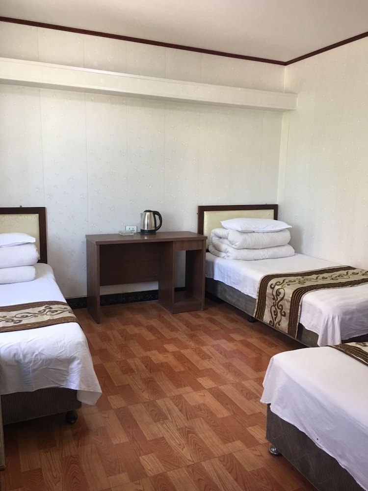Standard Triple Room, Non Smoking photo 1