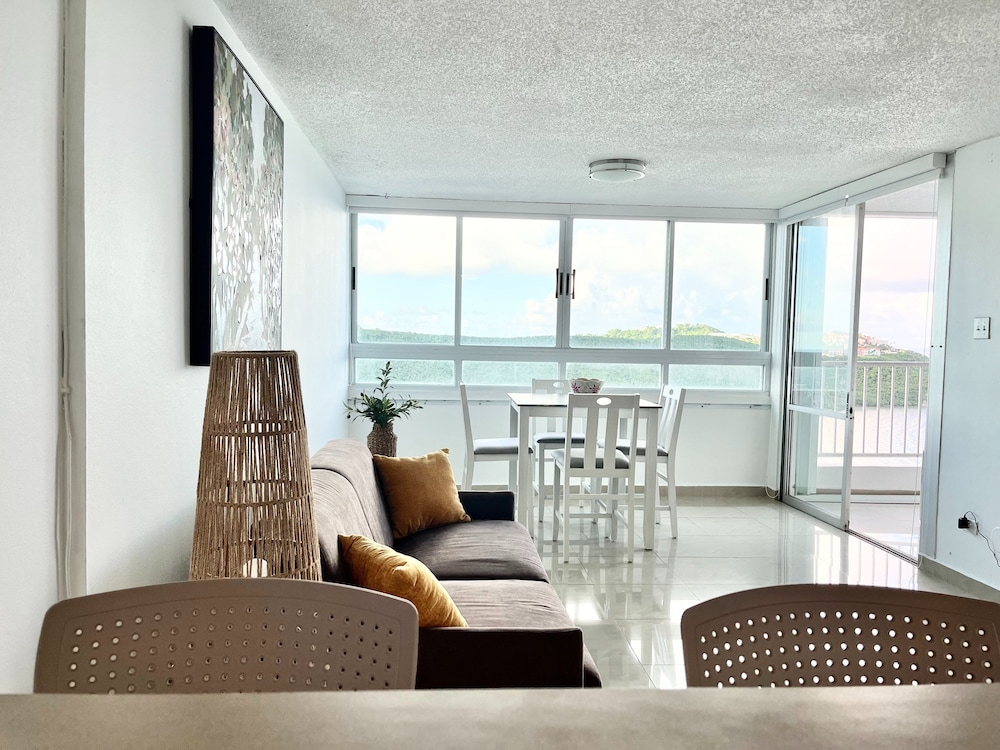 Apartment, Smoking