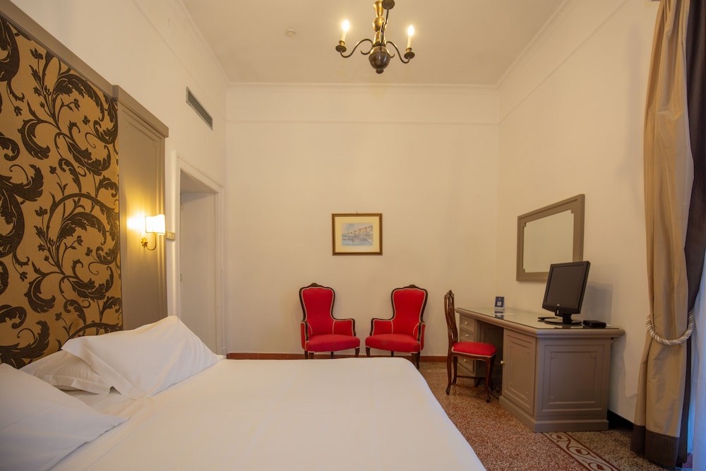 Classic Room, City View photo 1