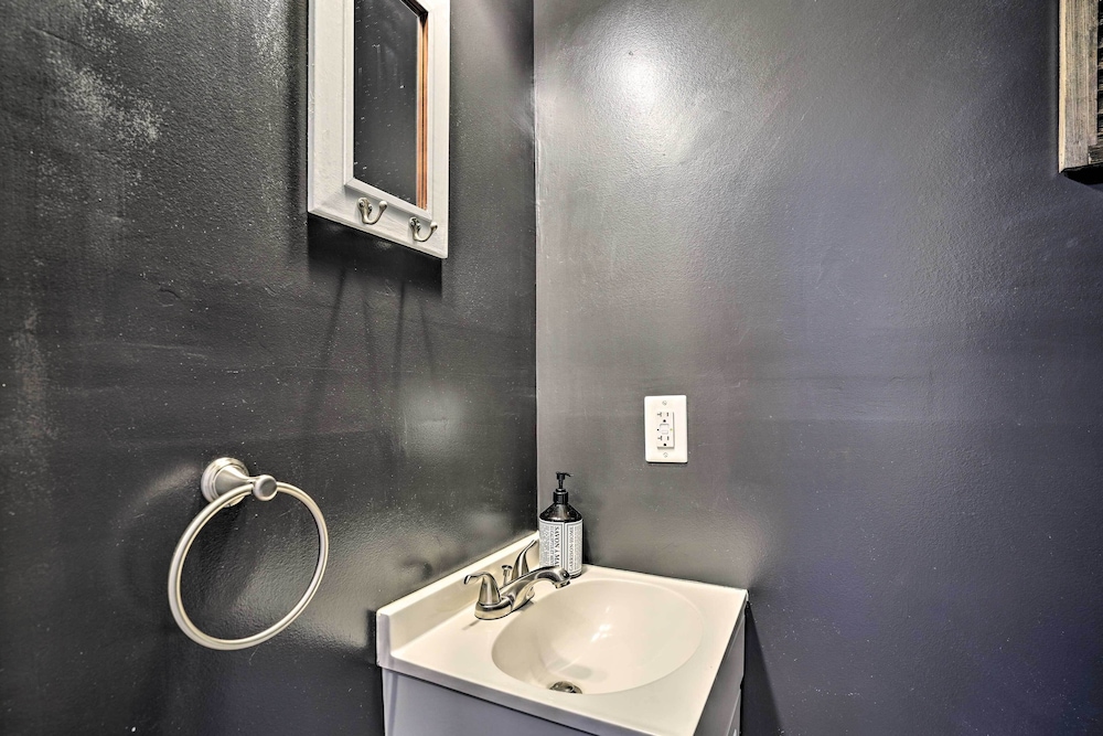 House (2 Bedrooms) photo 3