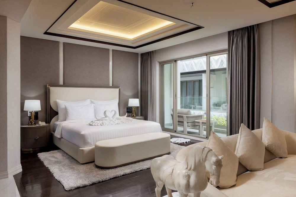 Premier Suite