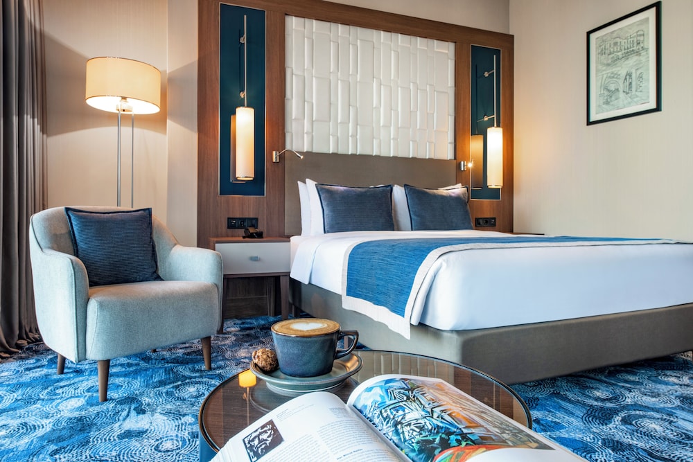 Deluxe Room, 1 Double Bed - Photo 2