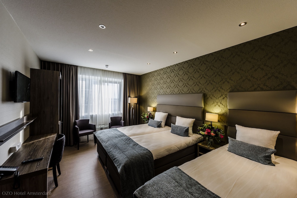 Triple Room, 3 Twin Beds photo 2