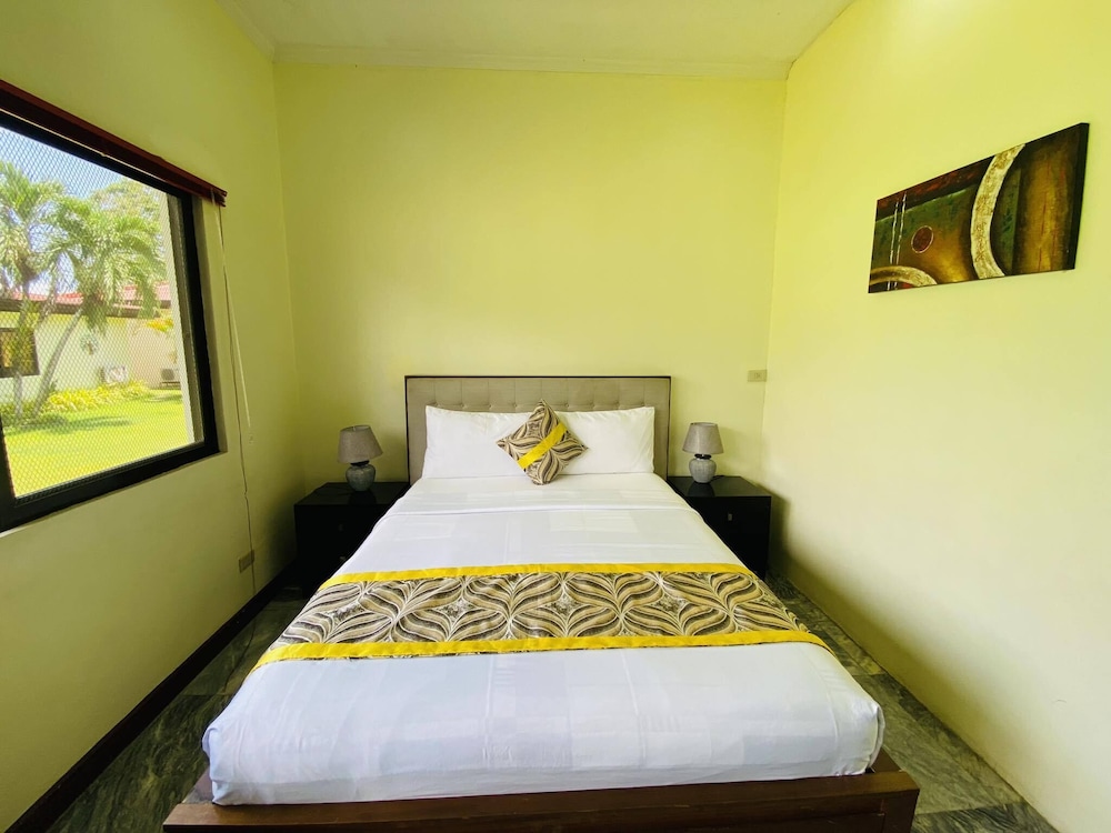 Deluxe Twin Room, 2 Twin Beds photo 3