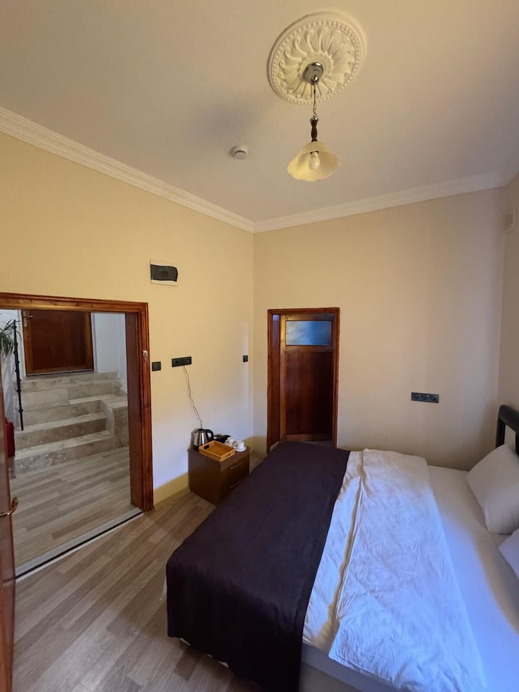 Economy Double or Twin Room, City View
