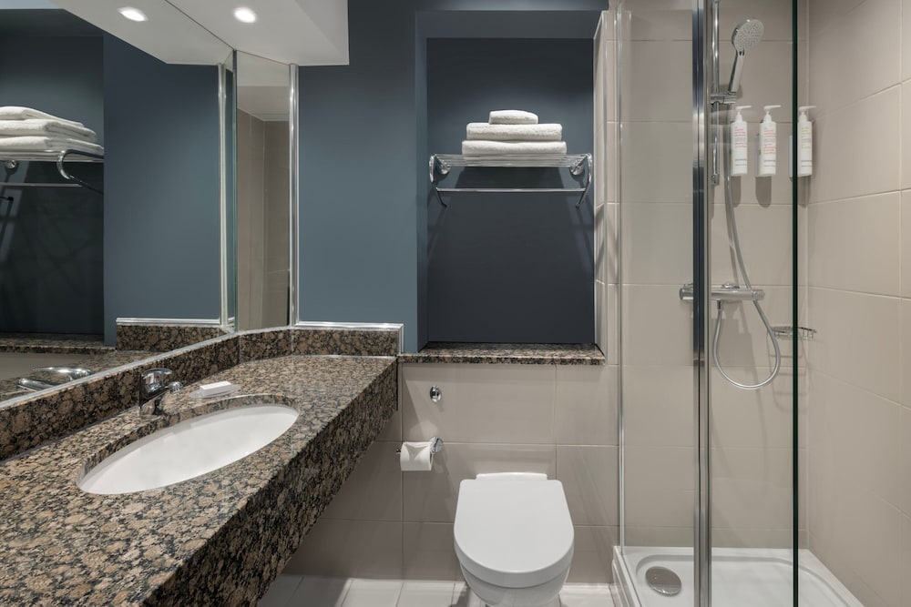 Junior Suite, 1 Double Bed (Corner) - Photo 9