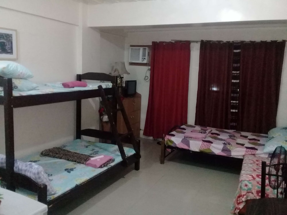 Family Apartment photo 1