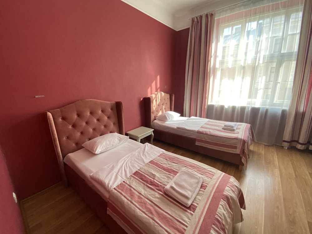 Twin Room, 2 Twin Beds - Photo 11