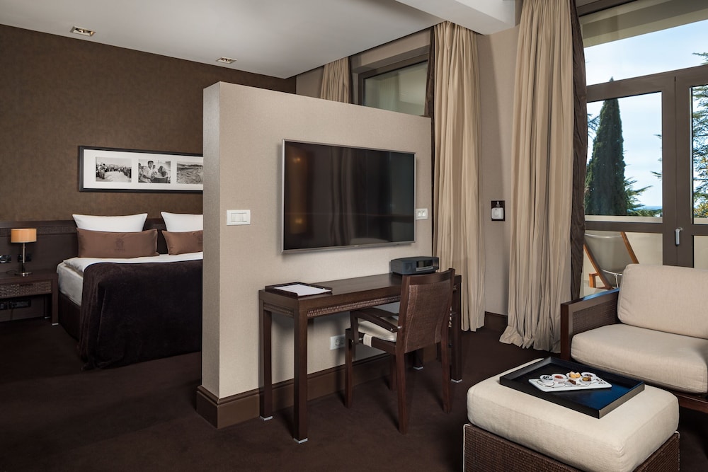 Deluxe Double or Twin Room, Sea View photo 1