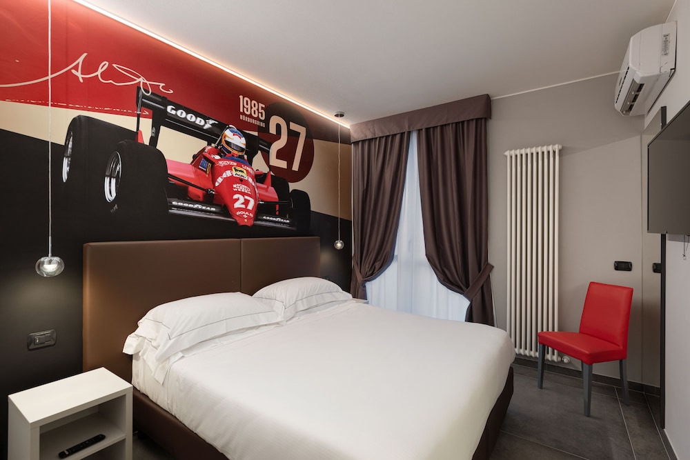 Deluxe Double Room - Photo 18
