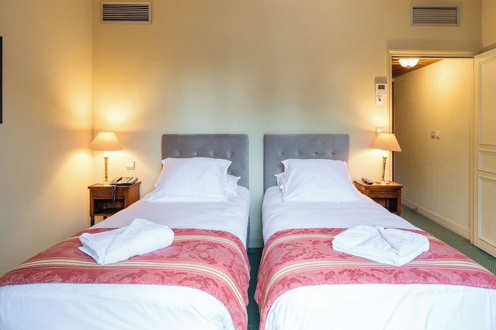Superior Twin Room photo 2