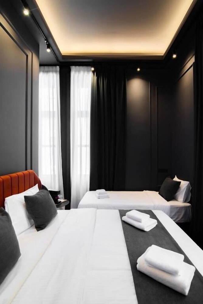 Icon Premium Suite photo 3