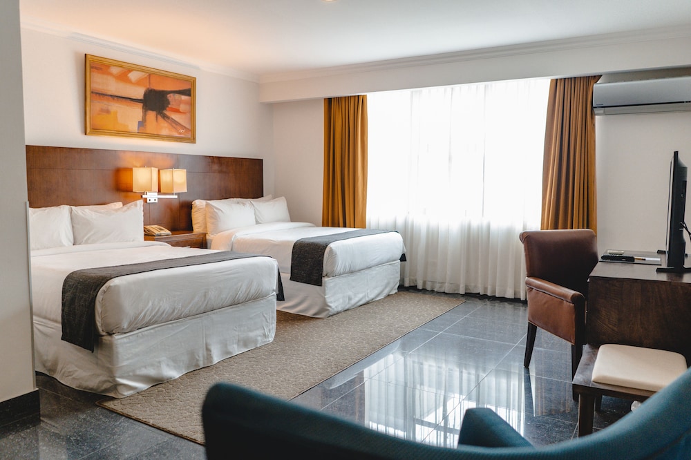 Superior Double Room, 2 Double Beds photo 2