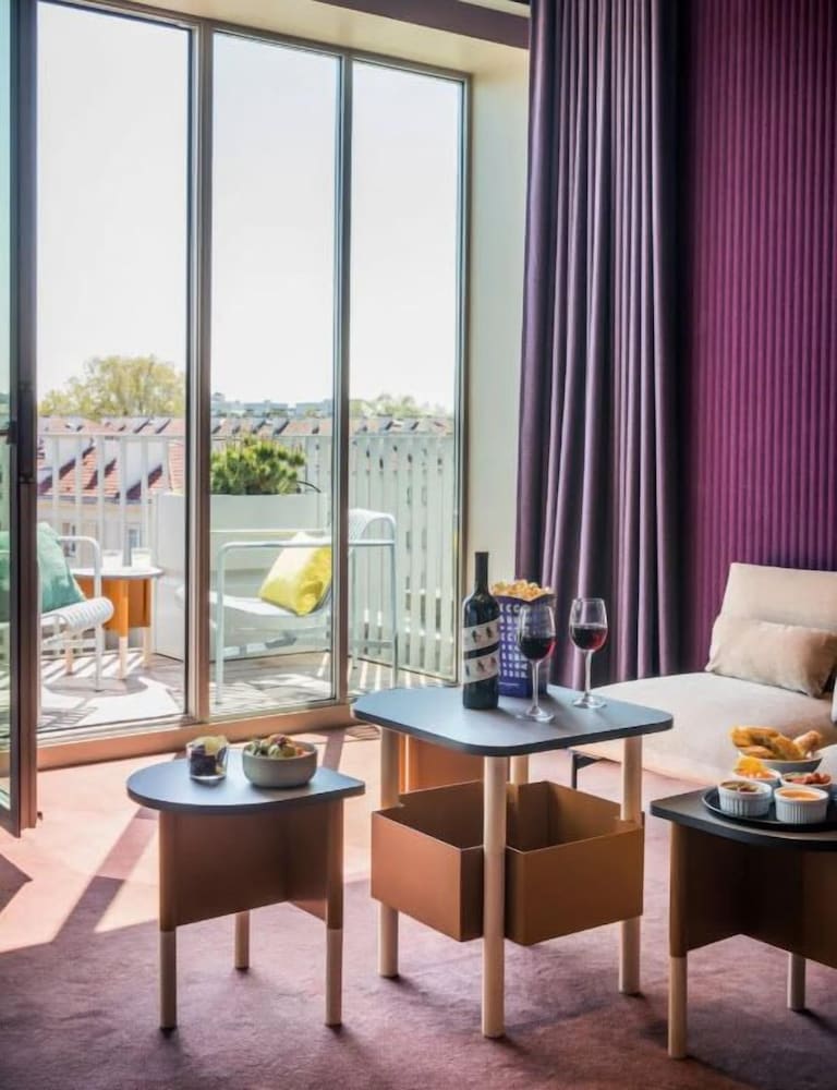 Deluxe Suite, Terrace, City View photo 3