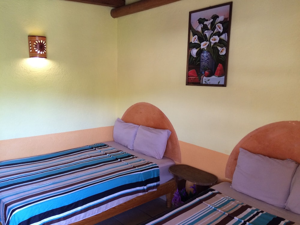 Standard Quadruple Room, 2 Double Beds photo 2