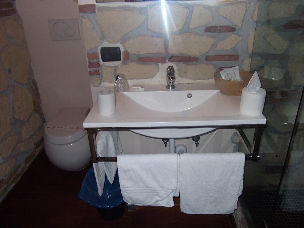Double or Twin Room photo 2