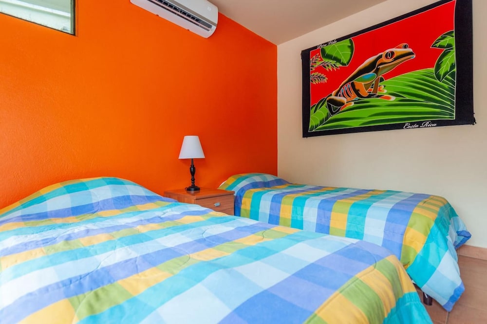 House, 3 Bedrooms photo 1