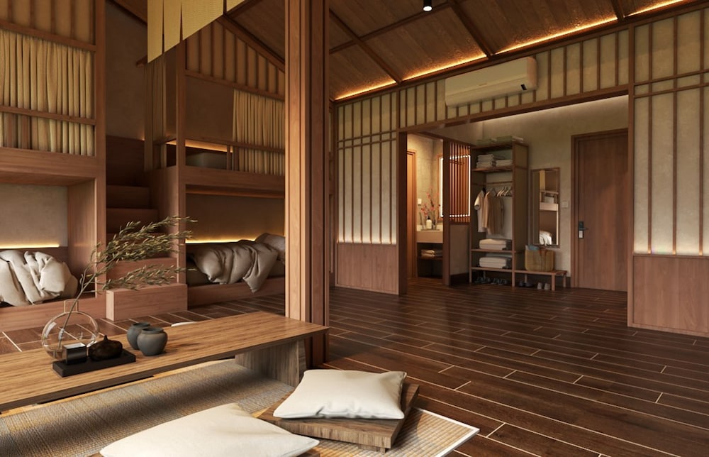 Family Room, Multiple Beds, Garden View photo 3