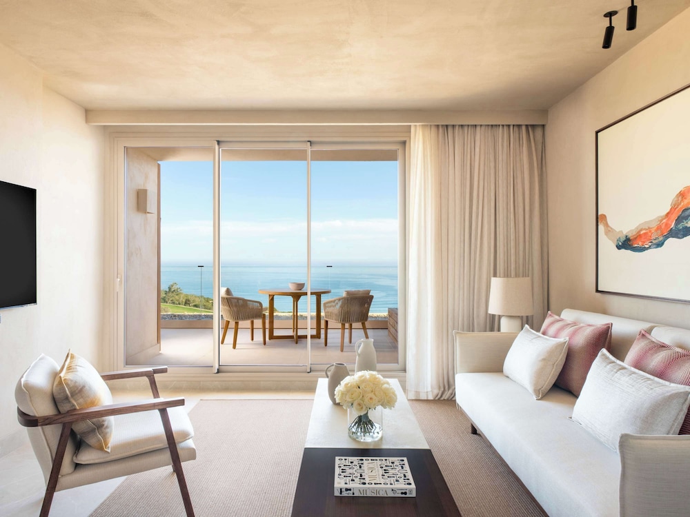 Suite de un dormitorio con vista al mar, 1 cama King, 80 m² Suite de un dormitorio con vista al mar, 1 cama King, 80 m²