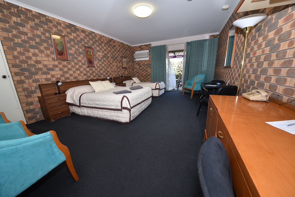 Standard Twin Room, 1 Bedroom photo 3