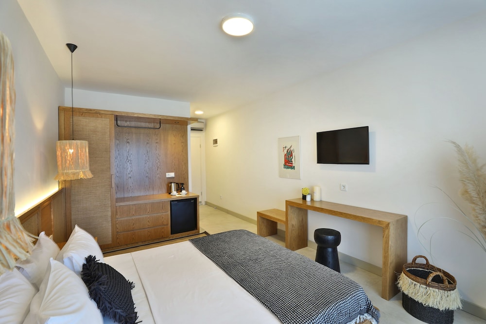 Superior Double Room, Sea View photo 3