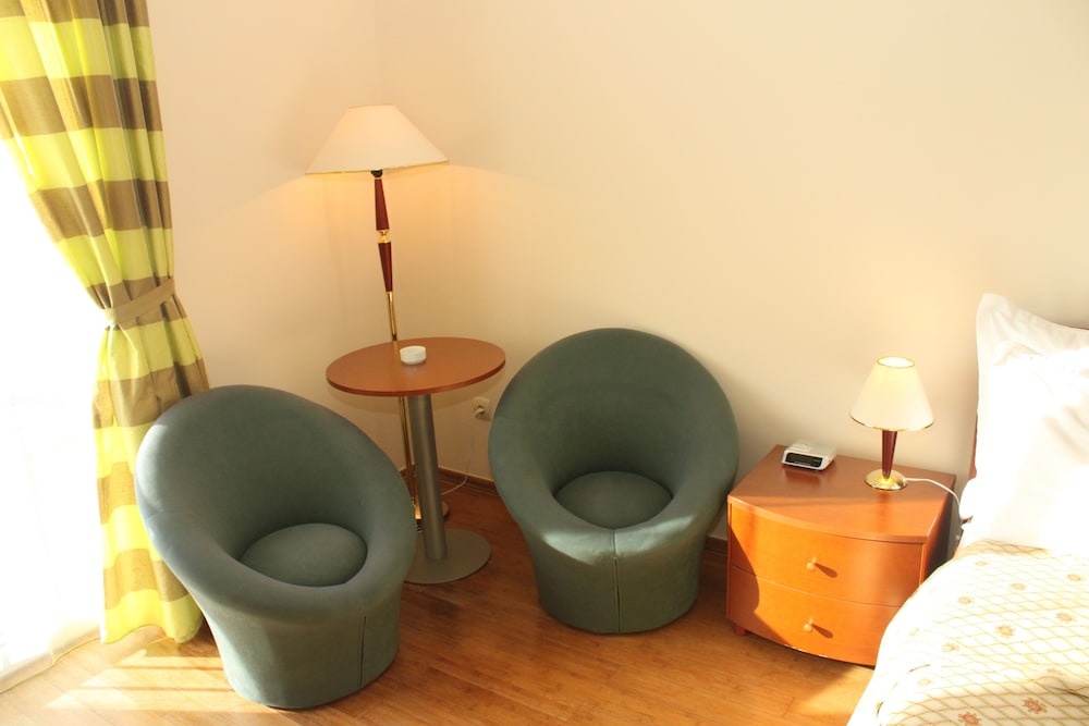 Double Room, Park View (Single Use) photo 2