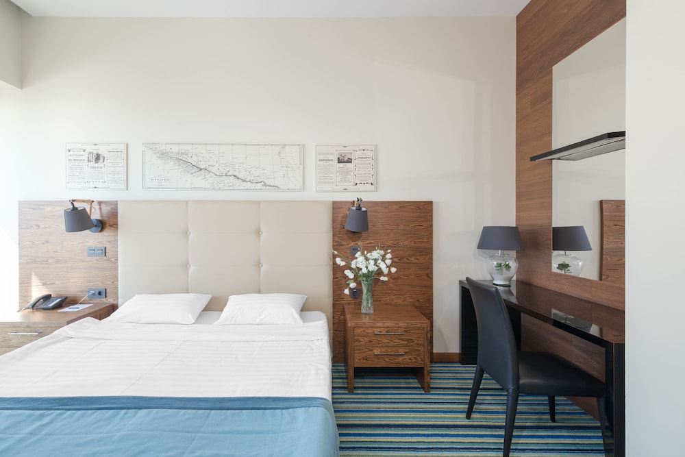 Suite, 1 Bedroom photo 2