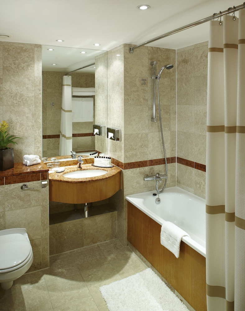Premium Room - Photo 4