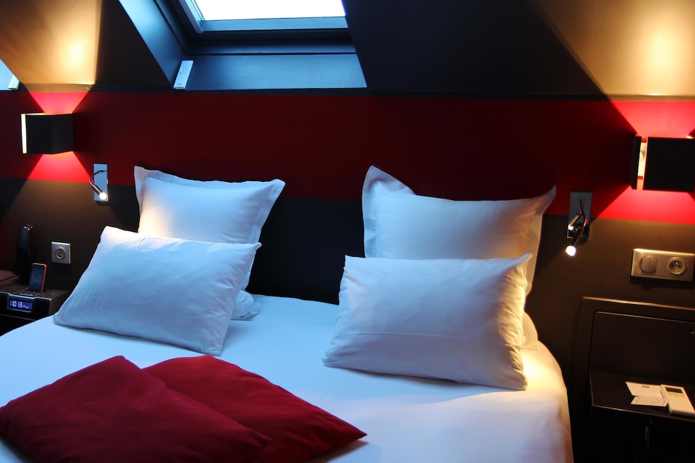 Superior Room, 1 Double Bed (Larger Room) photo 1