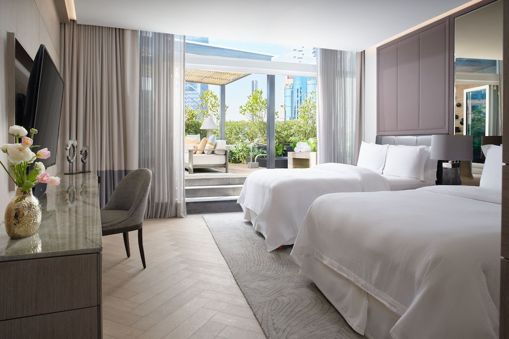 Grand Room, 2 Queen Beds, Terrace