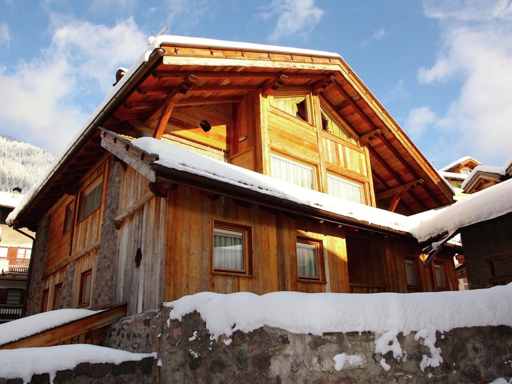 Cottage photo 1