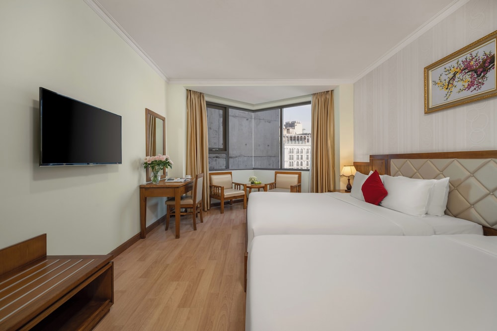Superior Triple Room, Non Smoking photo 2