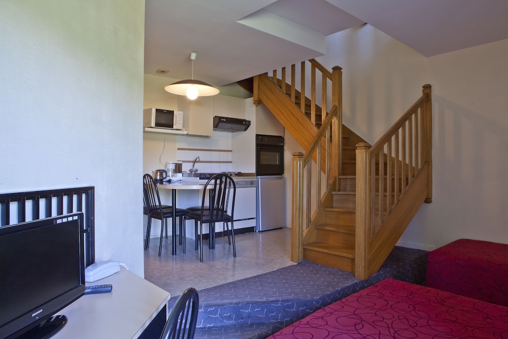 Apartment, Annex Building photo 1