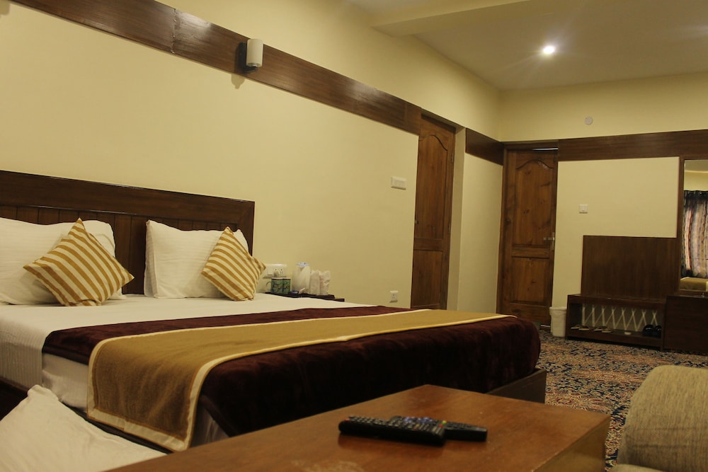 Suite, 1 Double Bed, Non Smoking photo 2