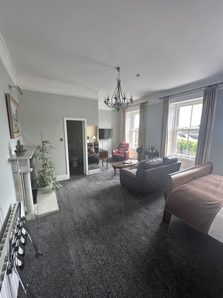 Suite, Ensuite, Sea View photo 3
