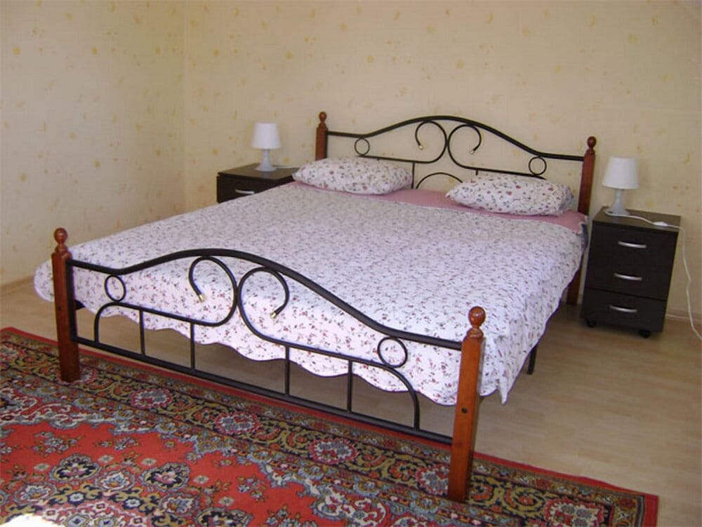 Economy Double Room, Shared Bathroom photo 1