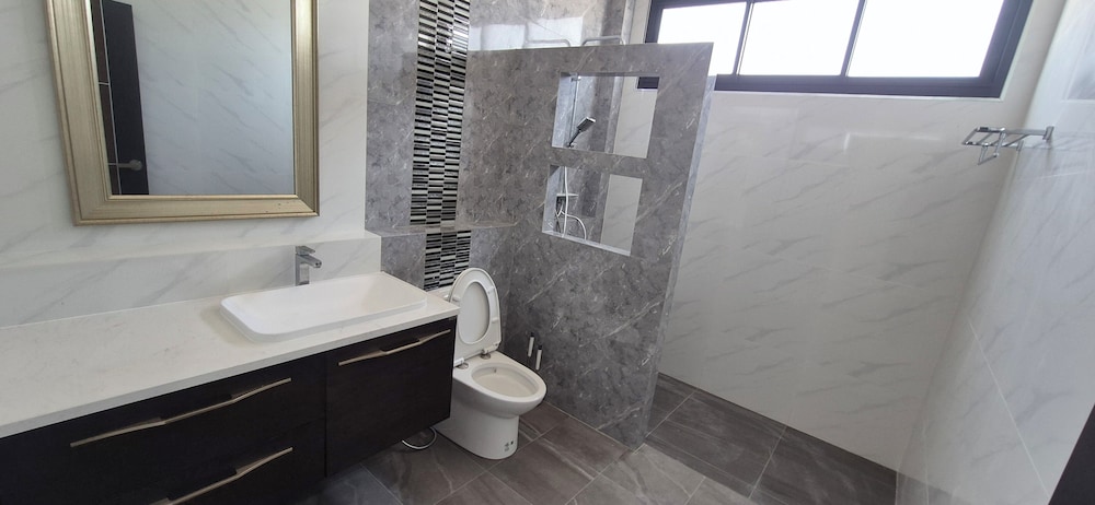 Comfort Apartment, Balcony, City View photo 3