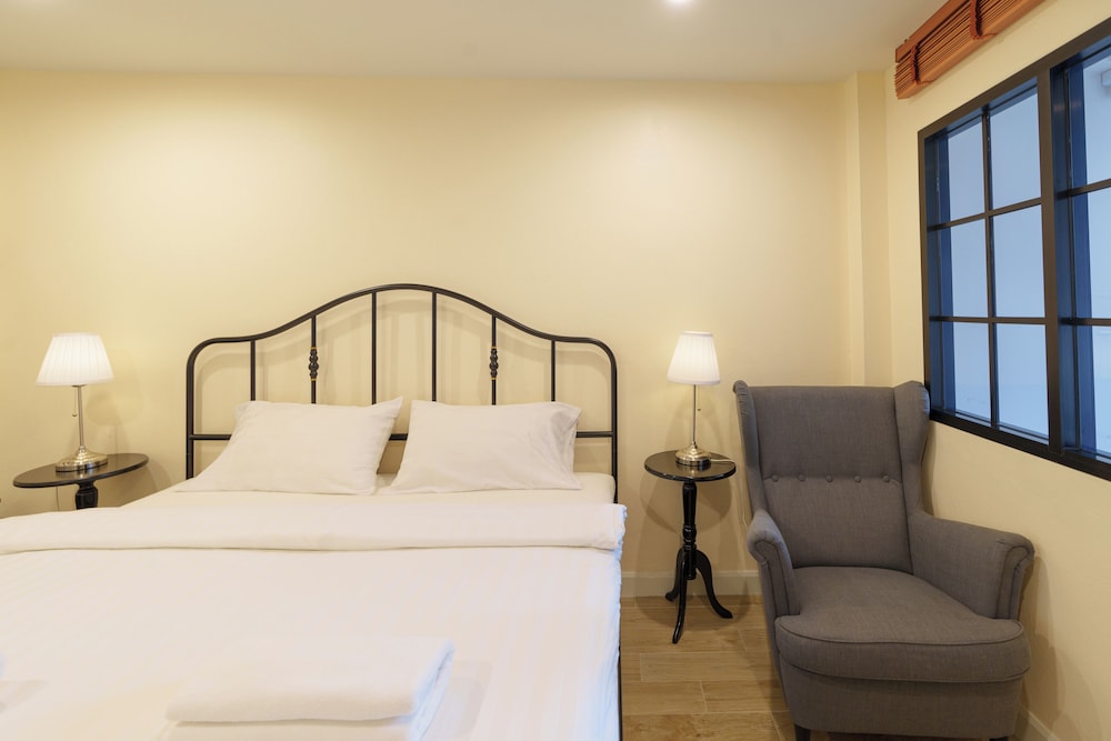 Superior Room, City View