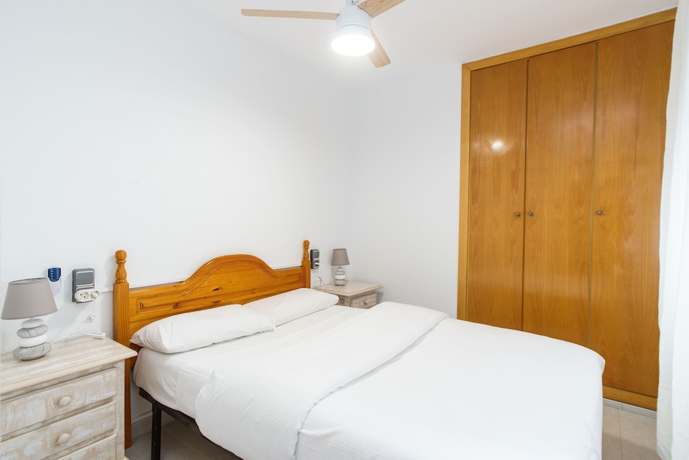Apartamento, 1 habitación, balcón, vista a la ciudad