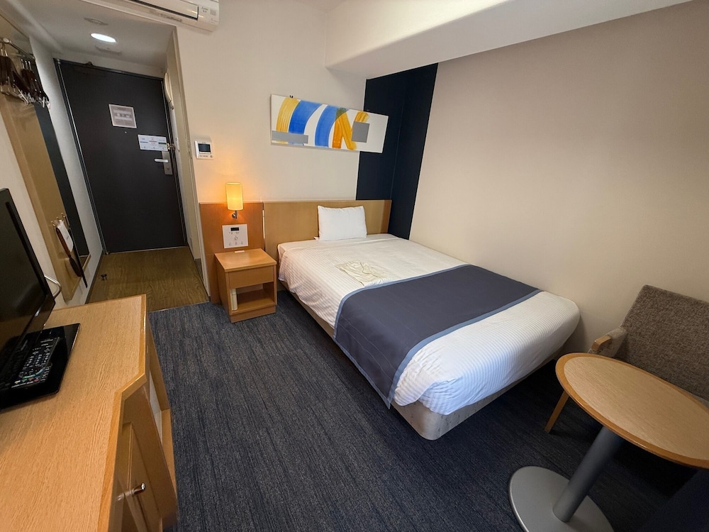 Semi double Room, Smoking (for Single Use)