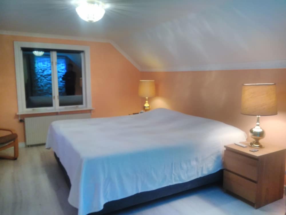 Family House, Executive Level photo 2