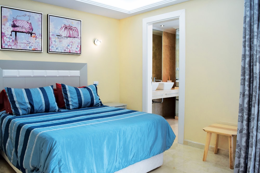 Habitación Doble con Baño Privado (Capri)