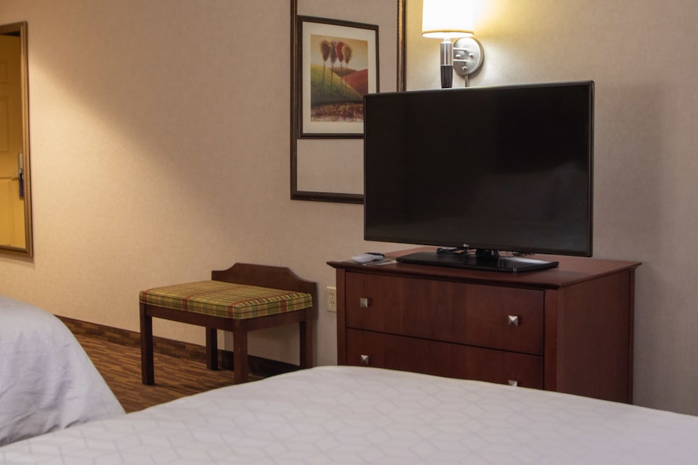 Standard Room, 2 Queen Beds, Accessible (Comm, Mobil, Accessible Tub) - Photo 3