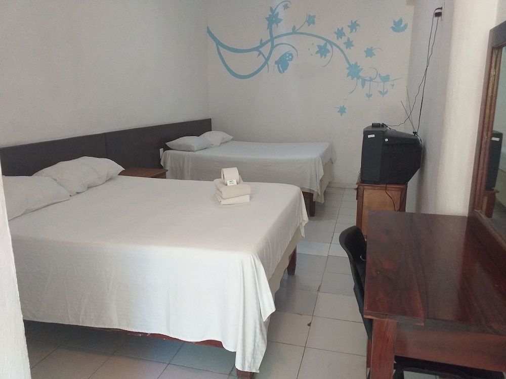 Basic Quadruple Room, Non Smoking, City View photo 3