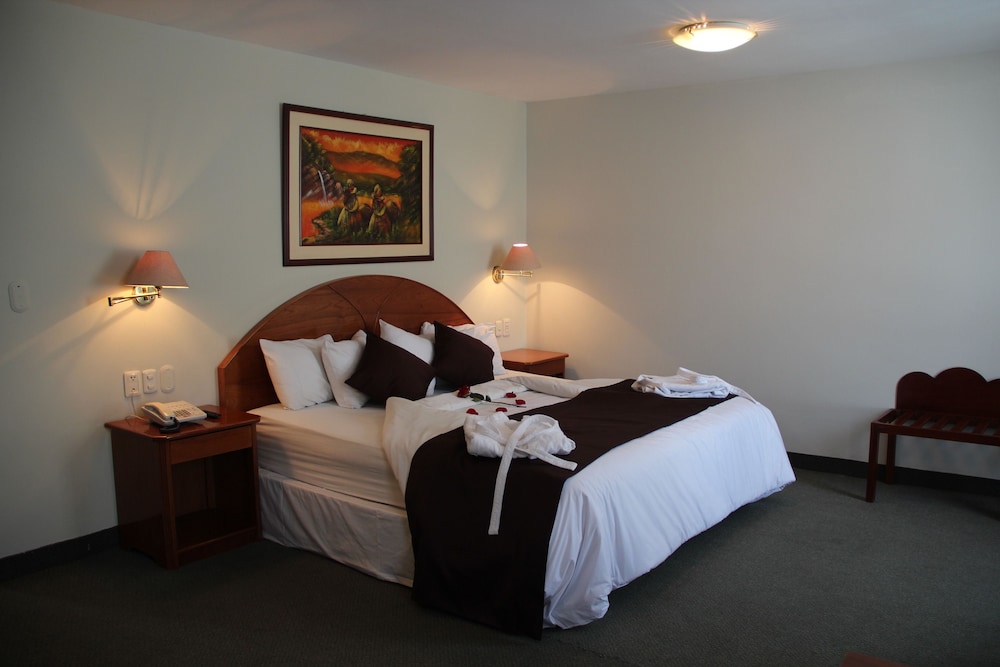 Double Room - Photo 9