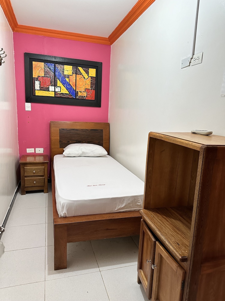 Basic Single Room photo 1