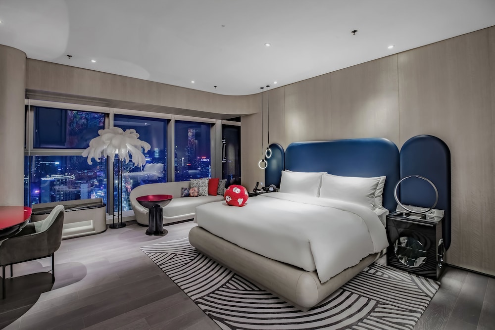 Spectacular Room, Room, 1 King Bed, Partial Ocean View - Photo 3