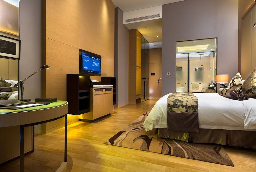 Executive Room, 1 King Bed, Non Smoking